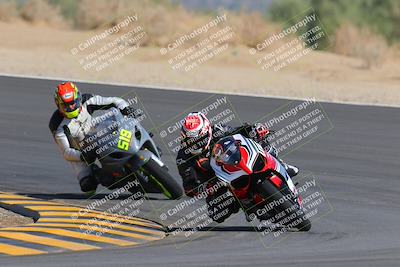 media/Oct-03-2022-Moto Forza (Mon) [[5f077a3730]]/Intermediate Group/Session 2 (Turn 10)/